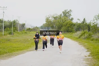 Runner Photo 2178316
