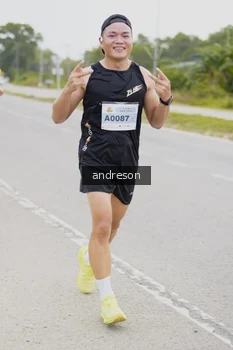 Runner Photo 2178392