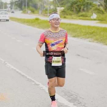 Runner Photo 2178744
