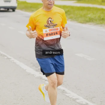 Runner Photo 2178753