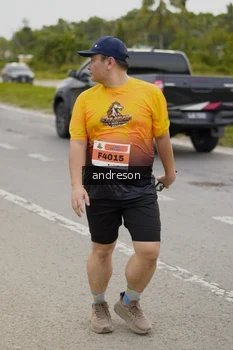 Runner Photo 2178834
