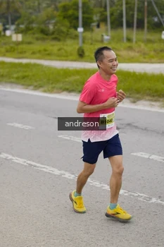 Runner Photo 2178903