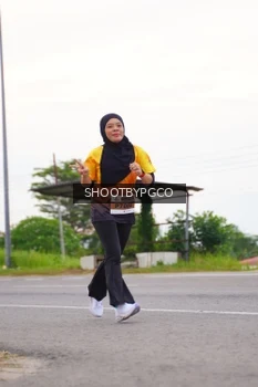 Runner Photo 2179677