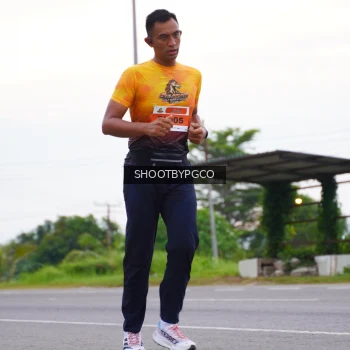 Runner Photo 2179696