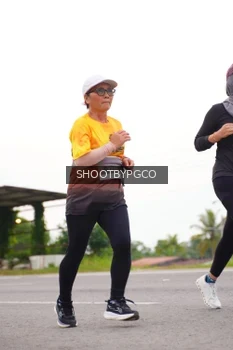 Runner Photo 2179867