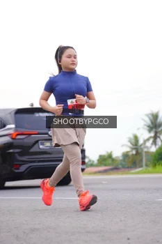 Runner Photo 2179895