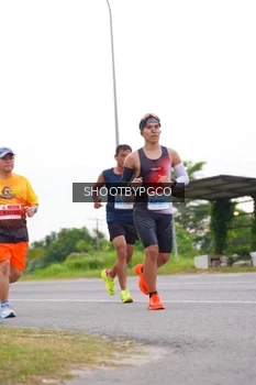 Runner Photo 2179945