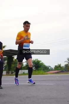 Runner Photo 2180060