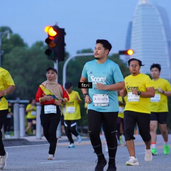 Runner Photo 2186335