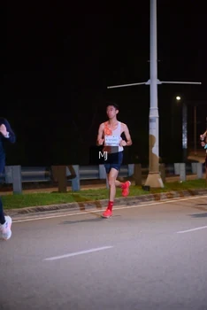 Runner Photo 2188482