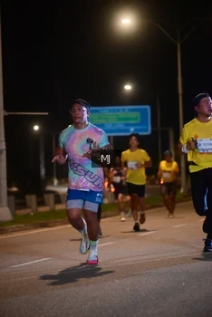 Runner Photo 2188493