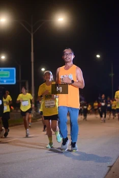 Runner Photo 2189010