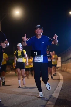 Runner Photo 2189876