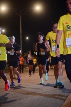 Runner Photo 2190238