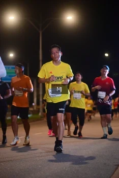 Runner Photo 2190395