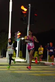 Runner Photo 2190571