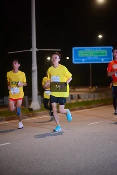 Runner Photo 2190681