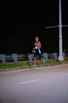 Runner Photo 2190786