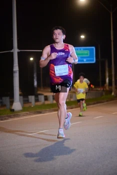 Runner Photo 2190827