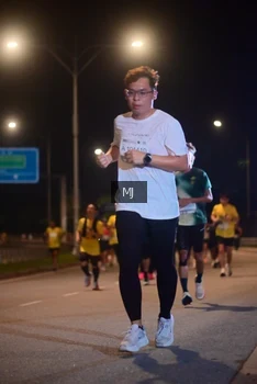 Runner Photo 2191379