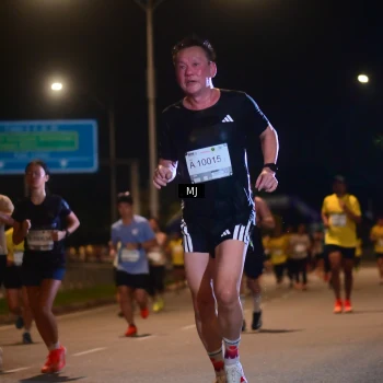 Runner Photo 2191580