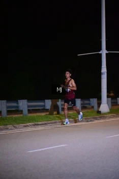 Runner Photo 2191981