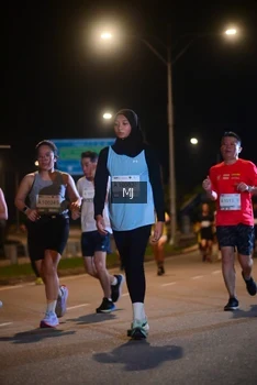 Runner Photo 2192140