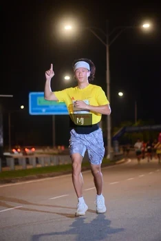 Runner Photo 2193237