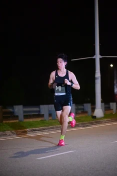 Runner Photo 2193260