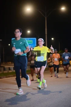 Runner Photo 2193275