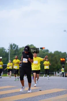 Runner Photo 2196331