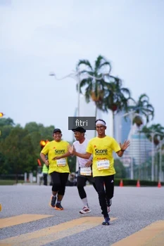 Runner Photo 2196355