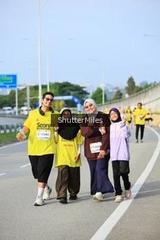Runner Photo 2198348