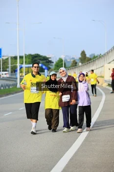 Runner Photo 2198354