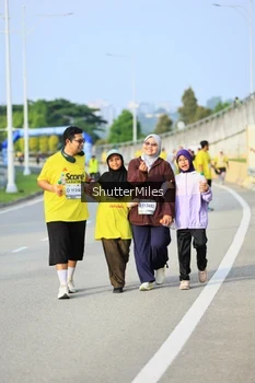 Runner Photo 2198359