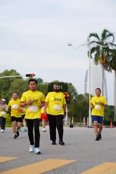 Runner Photo 2200651