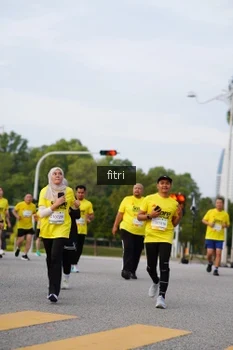 Runner Photo 2200668