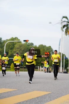 Runner Photo 2200713