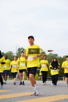 Runner Photo 2200750