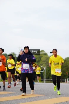 Runner Photo 2200779