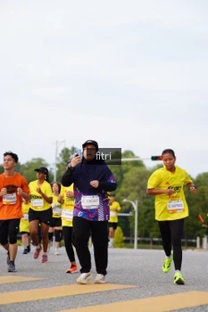 Runner Photo 2200782