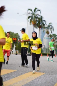 Runner Photo 2200878