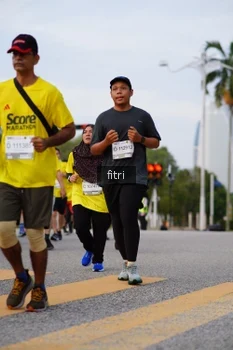 Runner Photo 2200889