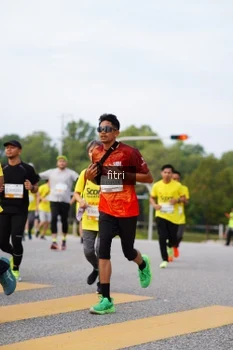 Runner Photo 2201578