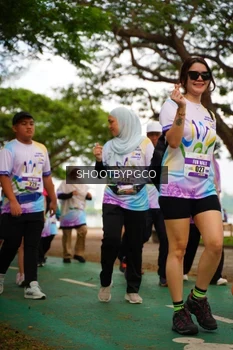 Runner Photo 2201930