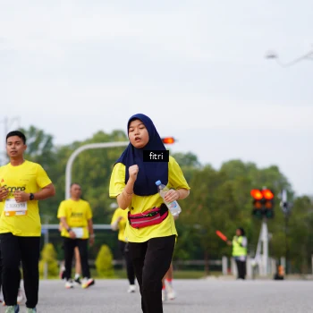 Runner Photo 2201971