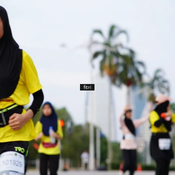 Runner Photo 2201978