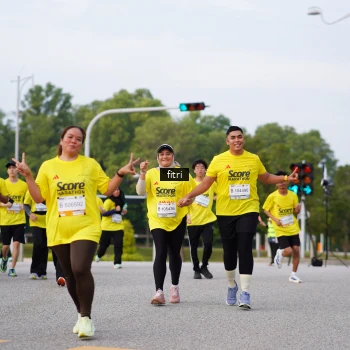 Runner Photo 2202081