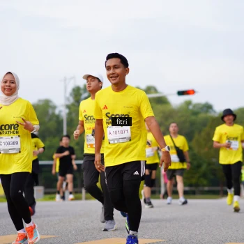 Runner Photo 2202161