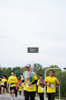 Runner Photo 2202191